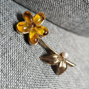 Vintage Brooch